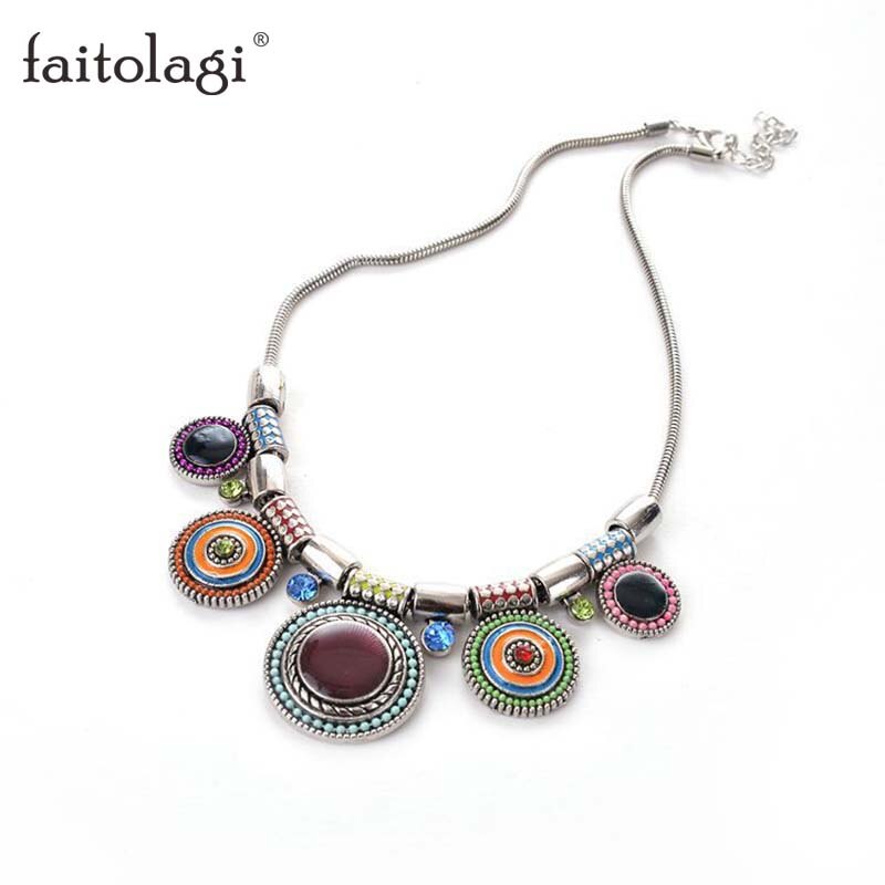 Retro Ethnic Collares Women Choker Necklace Rhinestone Vintage Women Jewelry Trendy Bohemian Bead Pendant Statement Necklace
