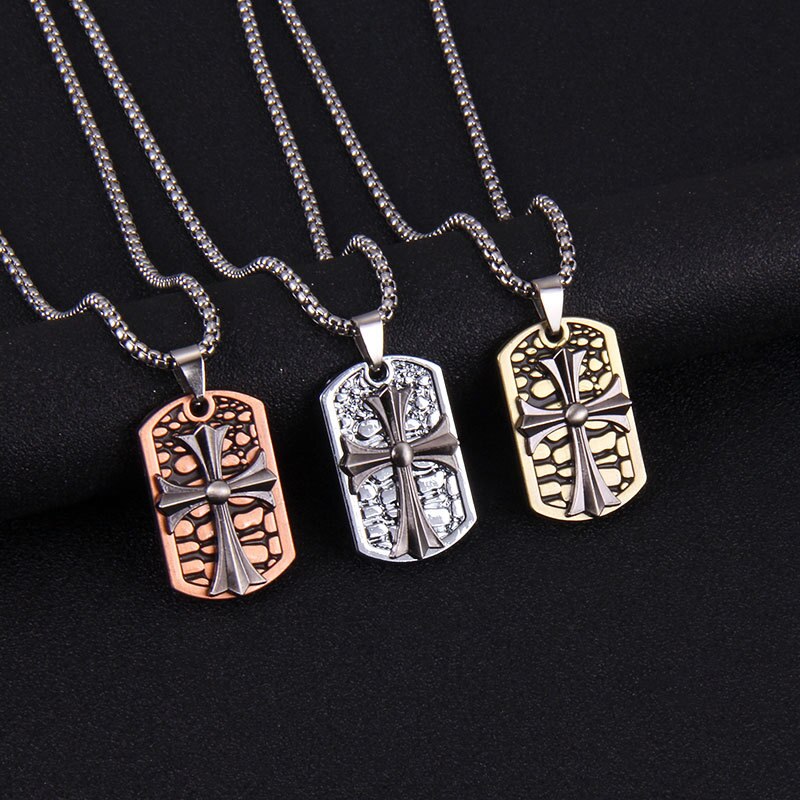 Retro Punk Style Crowe Heart Cross Stainless Steel Men and Women Necklace Jesus Christ Frame Alloy Pendant Catholic Accessories