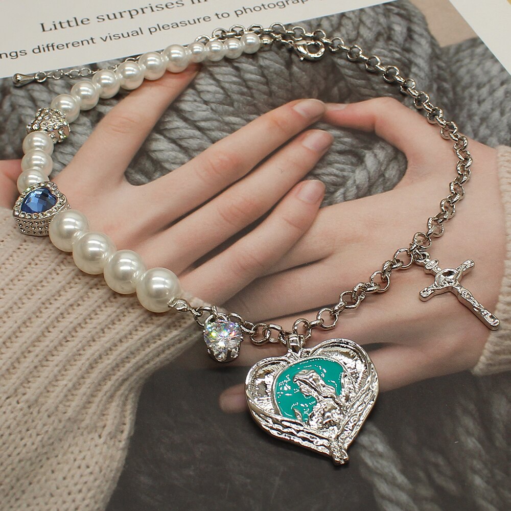 Retro Trendy Peach Heart Cross Imitation Pearl Rhinestone Necklace Clavicle Chain For Women Choker Wedding Jewelry Gifts