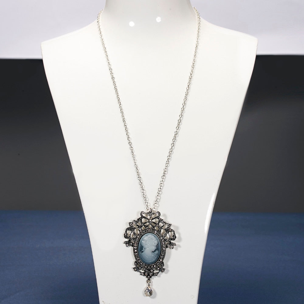 Rinhoo Necklaces & Pendants Jewelry For Women Vintage Cameo Queen Flower Beauty Head Crystal Pendant Necklace Sweater Long Chain