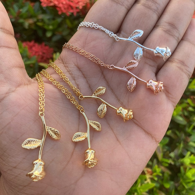 Rose Flower Necklace For Women Stainless Steel Beauty and the Beast Pendant Necklaces Charm Boho Jewelry Valentine's day Gift