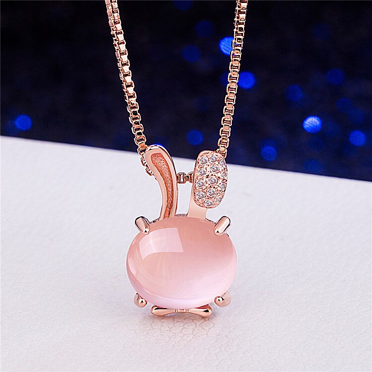 Rose Gold Necklace CZ Crystal Pink Opal Pendant Necklace Chokers Rose Gold Color for Women Girls Ross Quartz Cute Gift