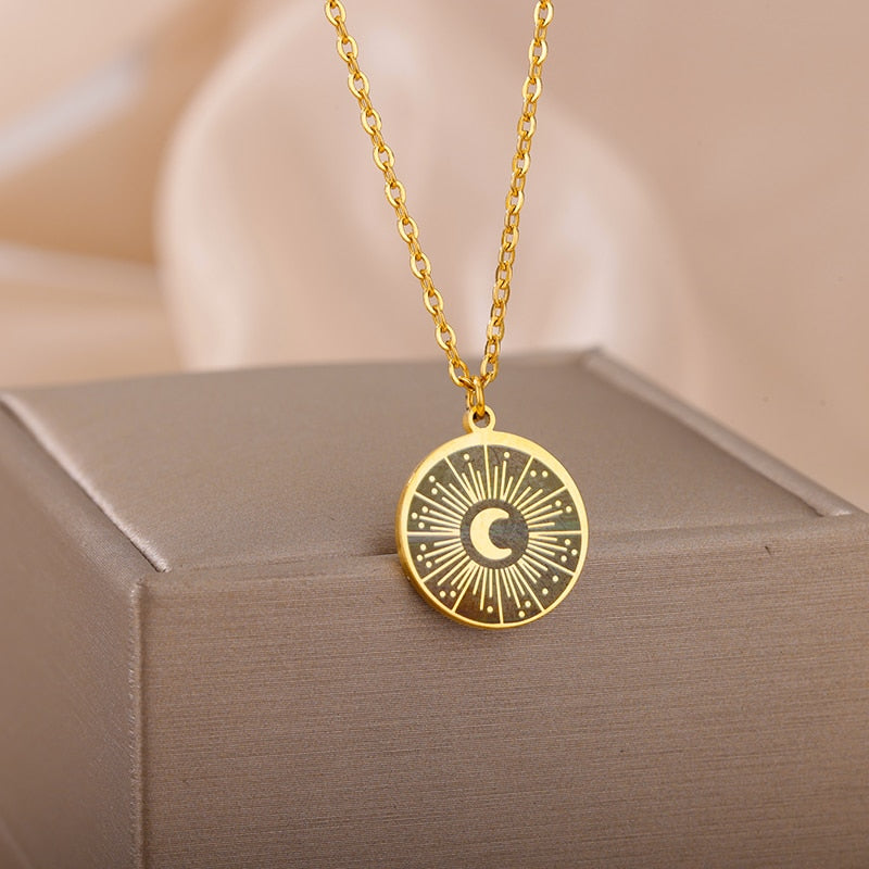 Round Moon Pendant Necklace for Women Stainless Steel Gold Color Chains Necklaces 2023 Trend Aesthetic Jewelry collares mujer