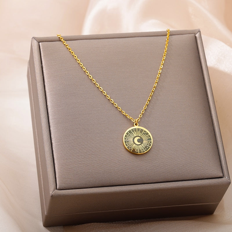 Round Moon Pendant Necklace for Women Stainless Steel Gold Color Chains Necklaces 2023 Trend Aesthetic Jewelry collares mujer