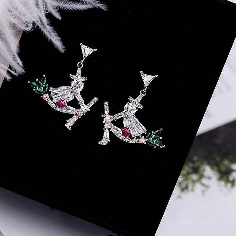 Magician Cubic Zircon 925 Sterling Silver Piercing Drop Earrings for Women Ladies Party Earrings Christmas Jewelry YEA074