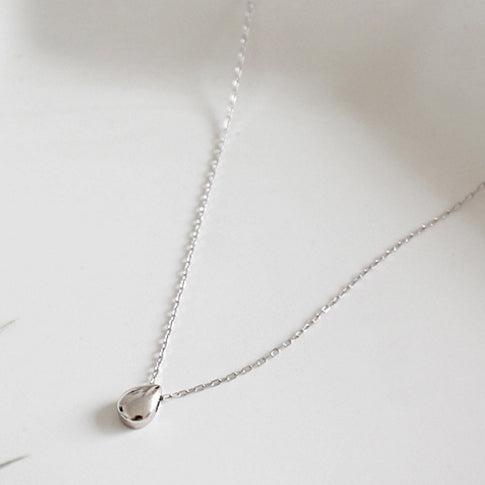 S925 Silver Silver Personality Design Minimalist Water Drop Shaped Mini Necklace