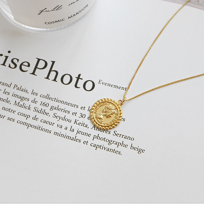 S925 Sterling Silver Eliza White Coin Pendant Short Clavicle Necklace Chain Ornaments Silver
