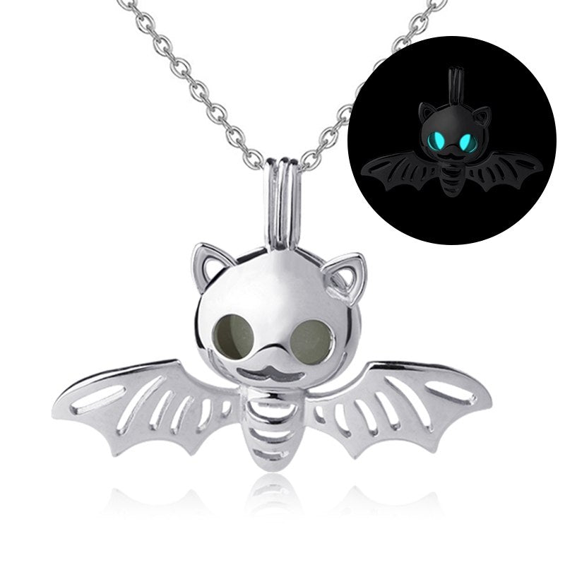 2020 New arrival 925 sterling silver jewelry small silver pendant silver colour glowing Necklace Animal pendants For Women