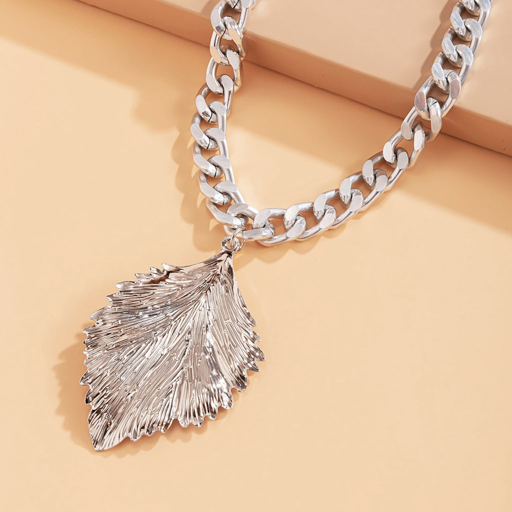 SHIXIN Punk Thick Chain with Big Leaves Pendnat Necklace for Women Hip Hop Gold/Silver Color Short Choker Necklaces 2021 Jewelry