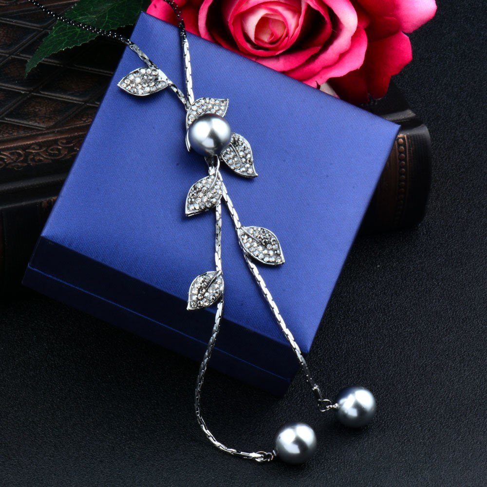 Elegant Leaf & Imitation Pearl Tassel Long Necklace Pendants Women Winter Chain Costume Jewelry Accessories MY098 SSL