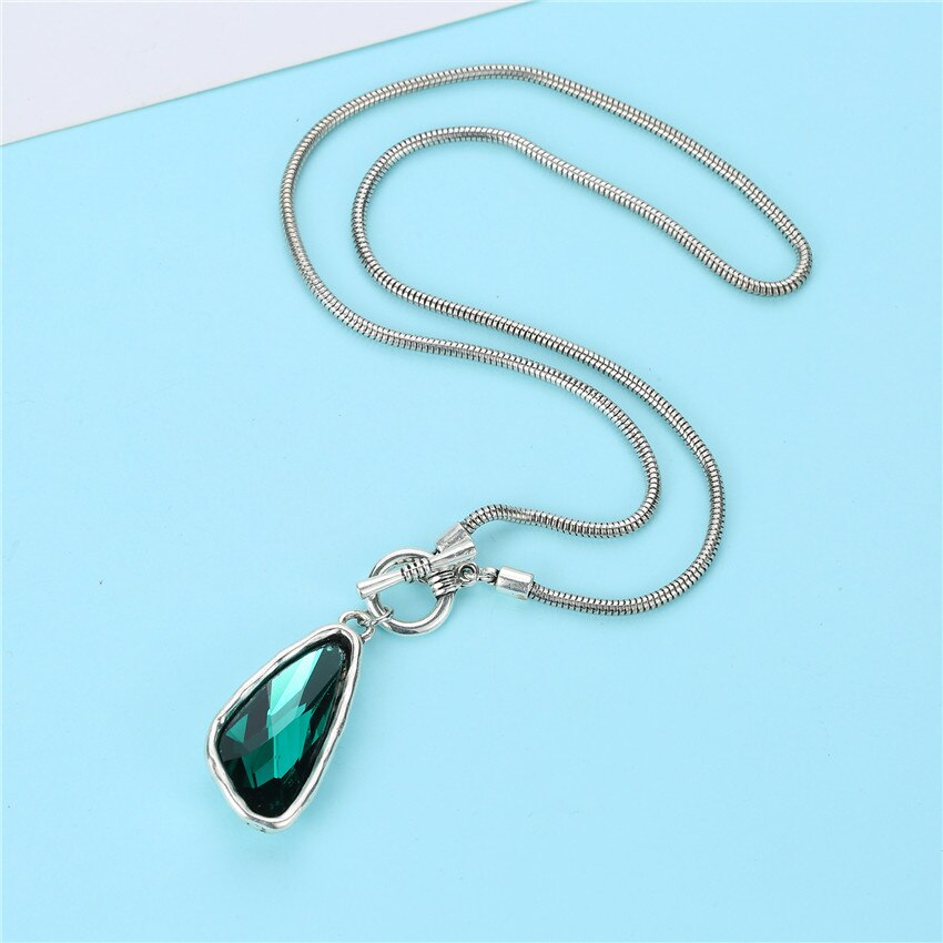 Sandrine 2021 Jewelry Vintage Retro Irregular Crystal Charm Necklace Pendant Valentine's Day Gift Friends