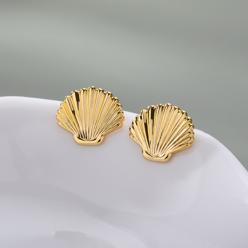 Sea Shell Stud Earrings For Women Stainless Steel Gold Color Shell Statement Earrings 2023 Trend Female Beach Jewelry