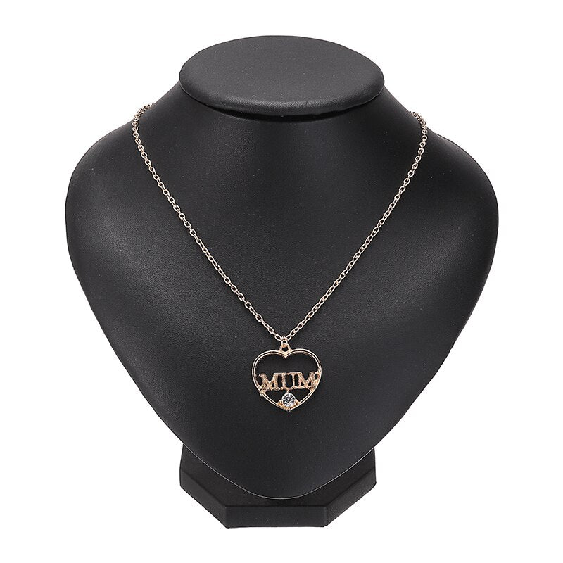 Shellhard MUM Letters Crystal Heart Pendant Necklace Classics Casual Love Mom Gift Mama Necklace Charm Mother's Day Gifts