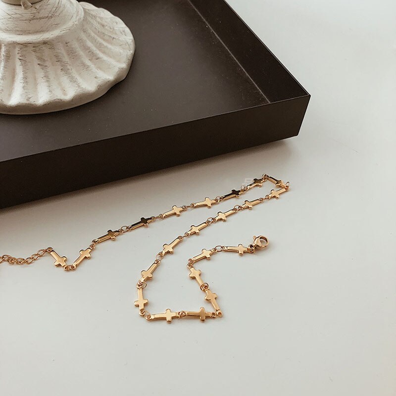 Sideways cross choker necklace for women gold stainless steel collar clavicle necklace dainty elegant minimalist women fashion
