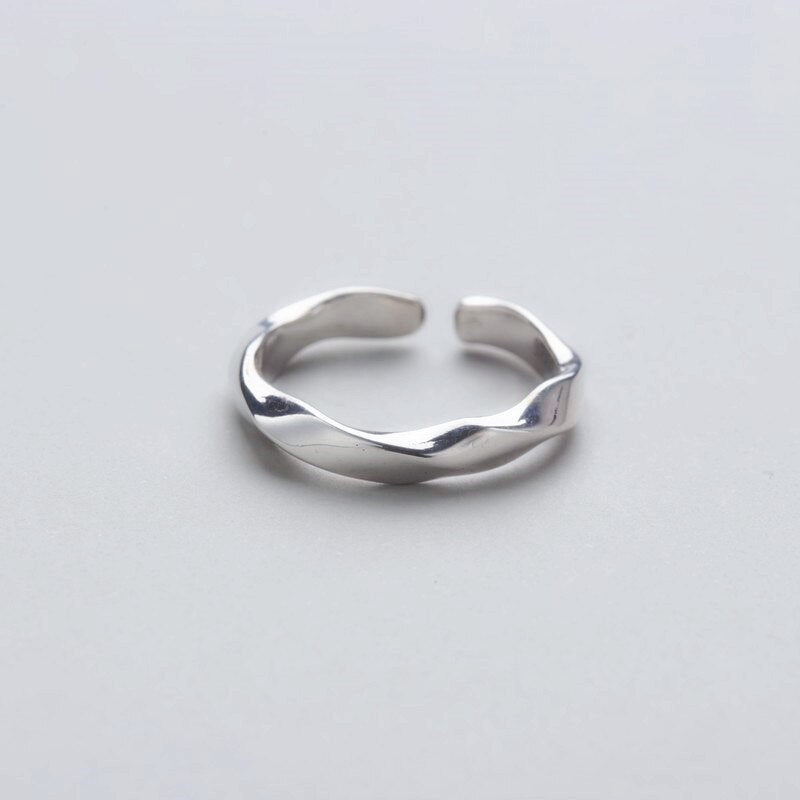 Silver Colour Twist Wave Couple Ring Men Woman Rings  Designer Engagement Jewelry 2022 Trend  GaaBou