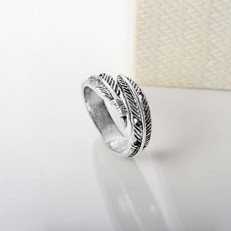 Simple  Silver Color Feather Dolphin Adjustable Ring Exquisite Jewelry Ring For Women Party Wedding Engagement Gift