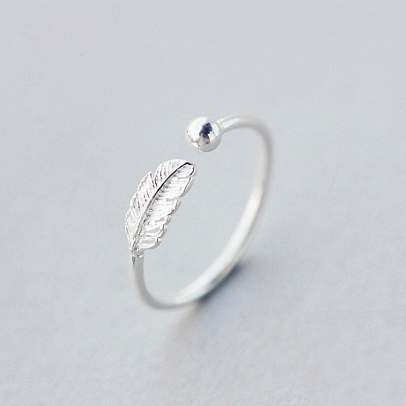 Simple  Silver Color Feather Dolphin Adjustable Ring Exquisite Jewelry Ring For Women Party Wedding Engagement Gift