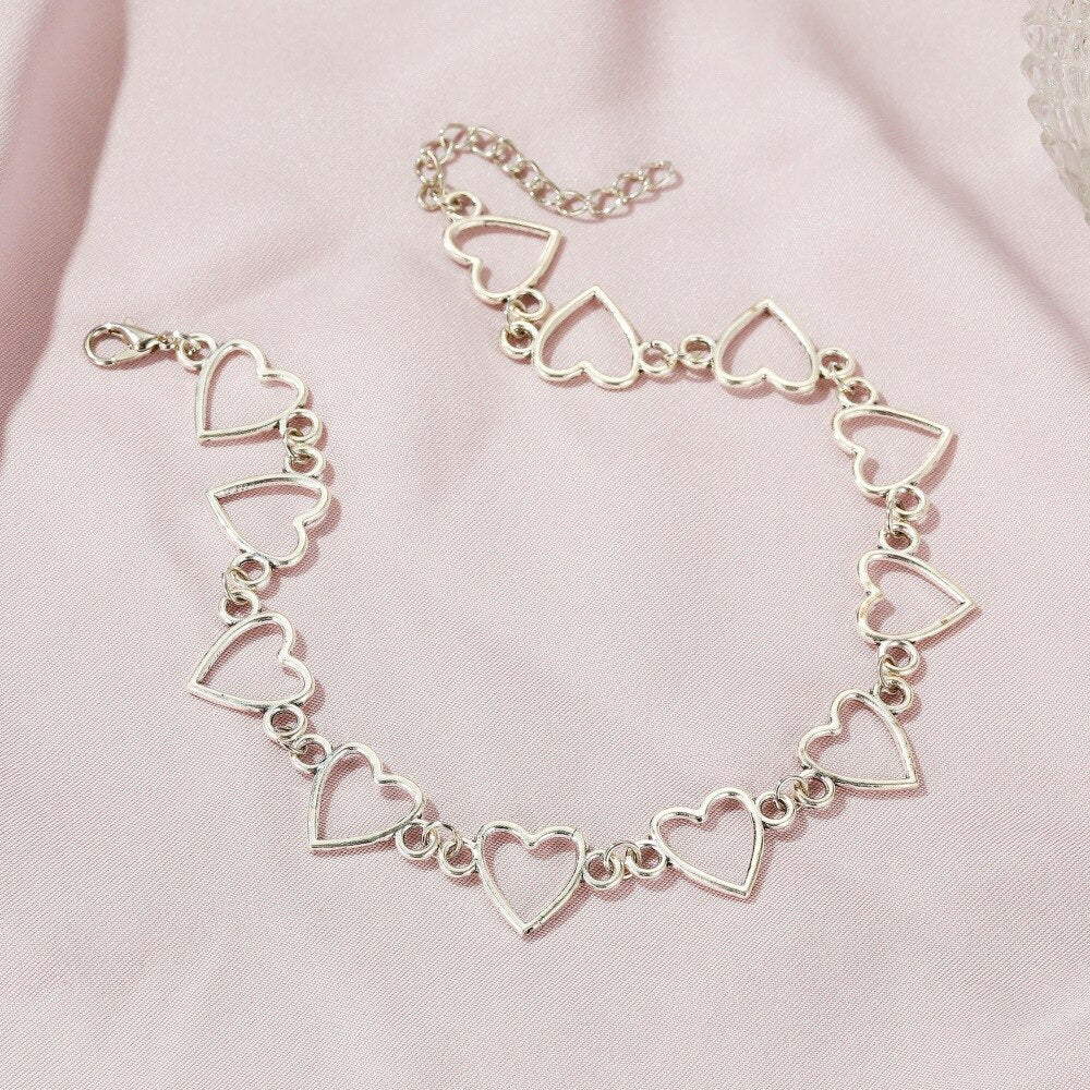 Simple Hollow Heart Chokers Necklace For Women Silver Color Short Chain Necklace Hip-Hop Collier Jewelry Gifts Accessories