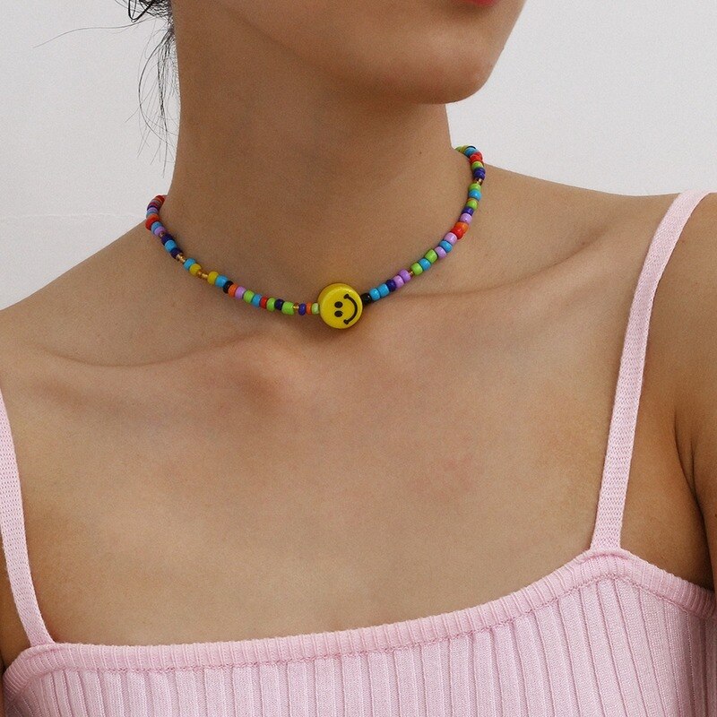 Simple Multicolor Acrylic Beads Necklace Women Girls Short Necklace Yellow Smile Face Choker Collares Necklace Jewelry