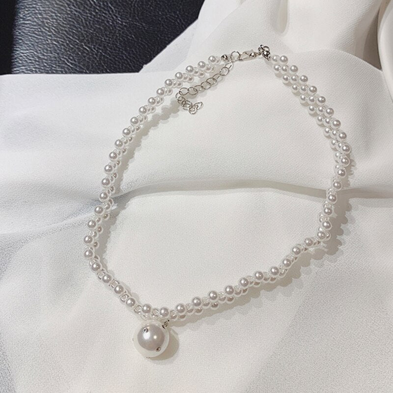 Simulation Pearl Multilayer Necklaces Elegant Charm Shiny Pendants Choker  Trendy French romantic style Short Clavicle Chain
