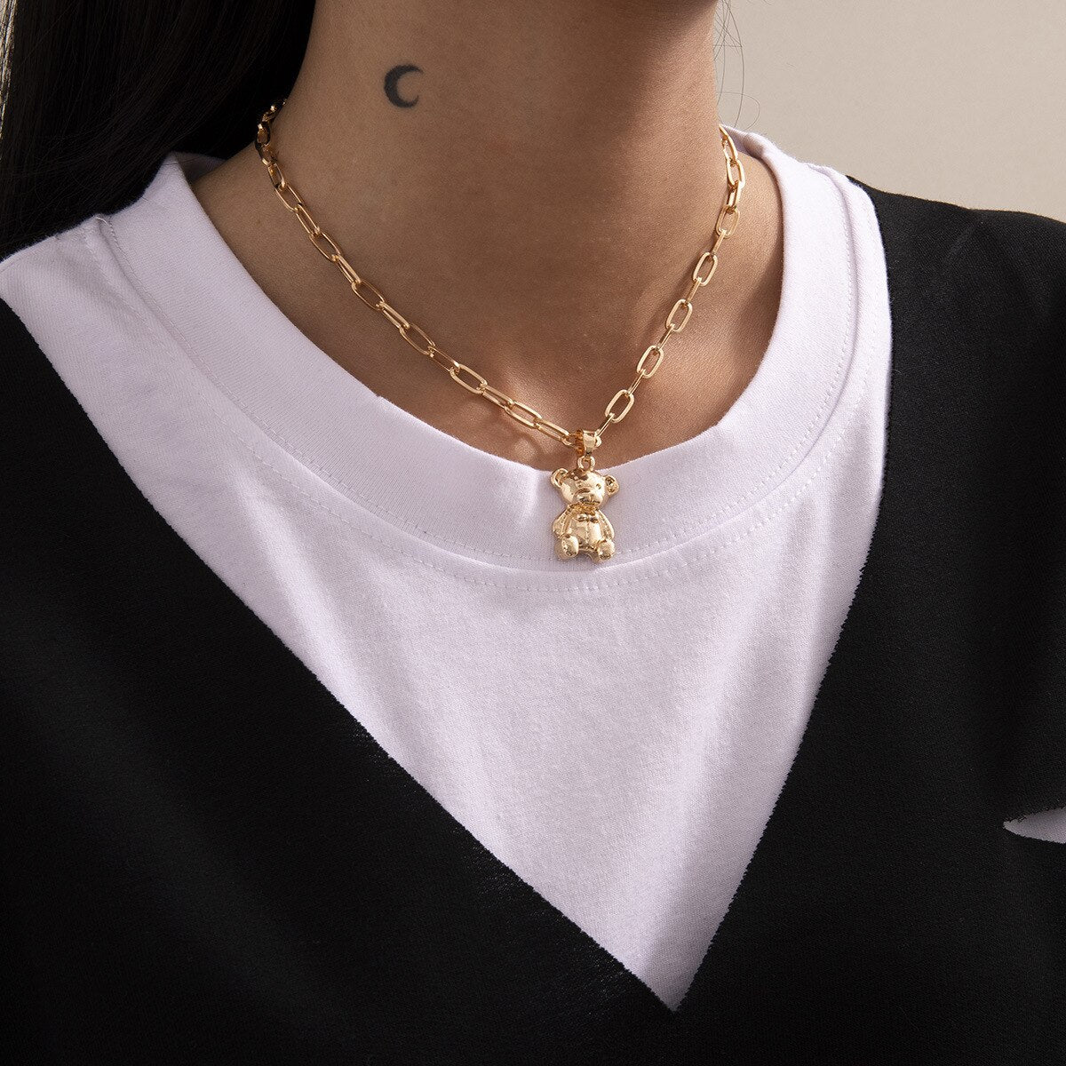 Single Layer Cross Chain Bear Pendant Gold Metal Dangle Necklace for Women
