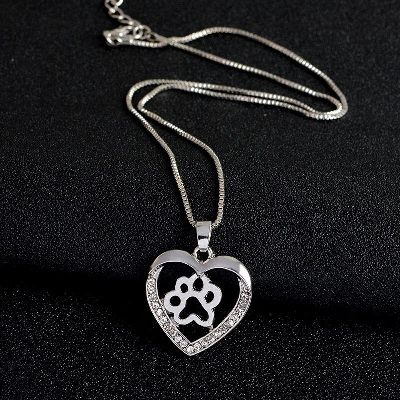Small Dog Footprint Heart Pendant Necklace Women's Necklace Austrian Rhinestone Inlaid Necklace Pendant Accessory Party Jewelry