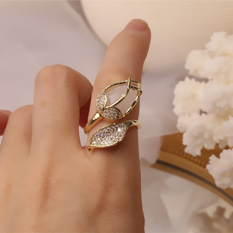 South Korea's design jewelry exquisite copper inlaid zircon opal tulip creative opening ring female prom party ring