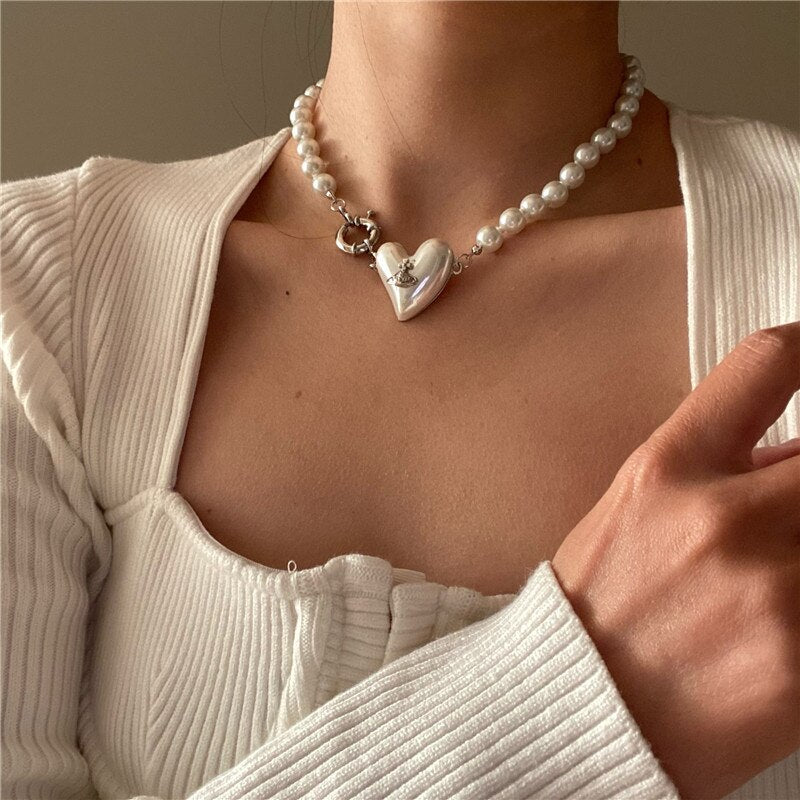Spring Vintage Trend Love Pearl Planet Shape Women's Party Necklace Jewelry Clavicle Necklace Gift Hangzhi 2021
