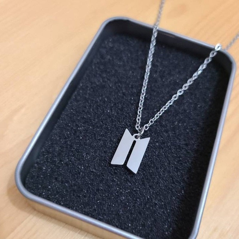 Stainless Steel Bangtan Boys LOGO Army Necklace Trend 2022 Lettering Dog Tag Unisex Necklace Boy Girl Jewelry BTS-709
