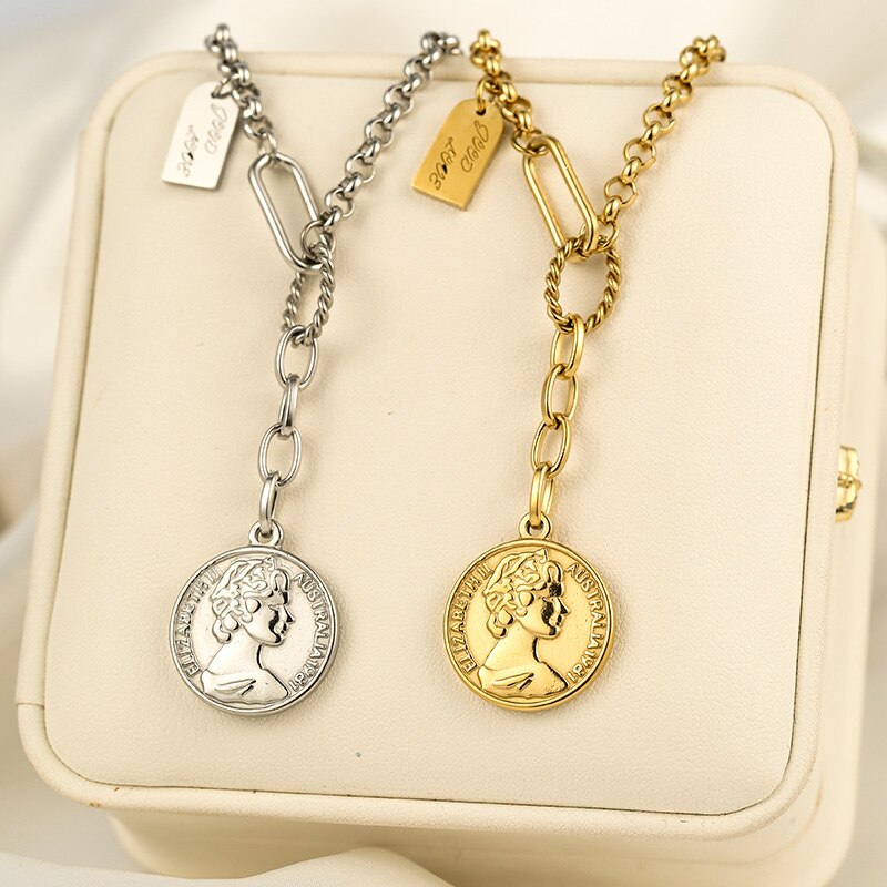 Stainless Steel Elizabeth Coin Pendant Necklace for Women Thin Chain Round Bump Coin Choker Necklace Wedding Jewelry