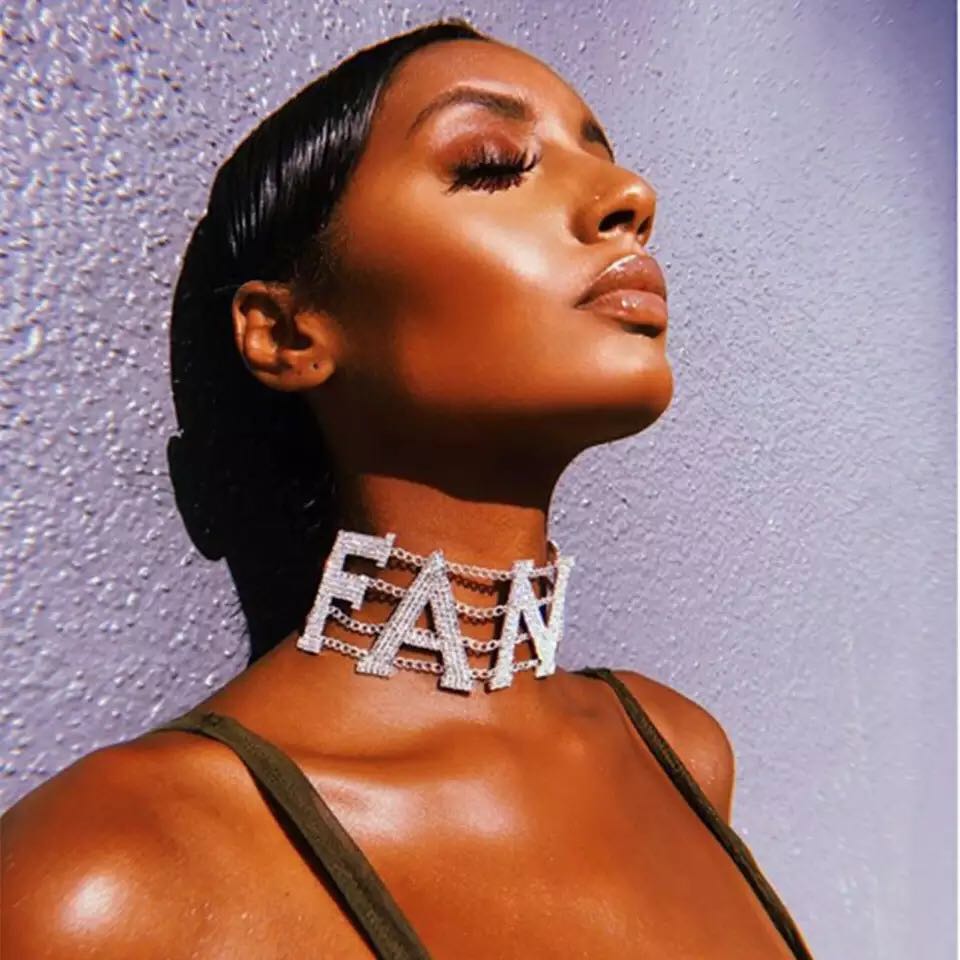 Statement FANCY Rhinestone Letter Choker Necklace for Women Minimalist Gold Crystal Alphabet Necklace Pendant Jewelry