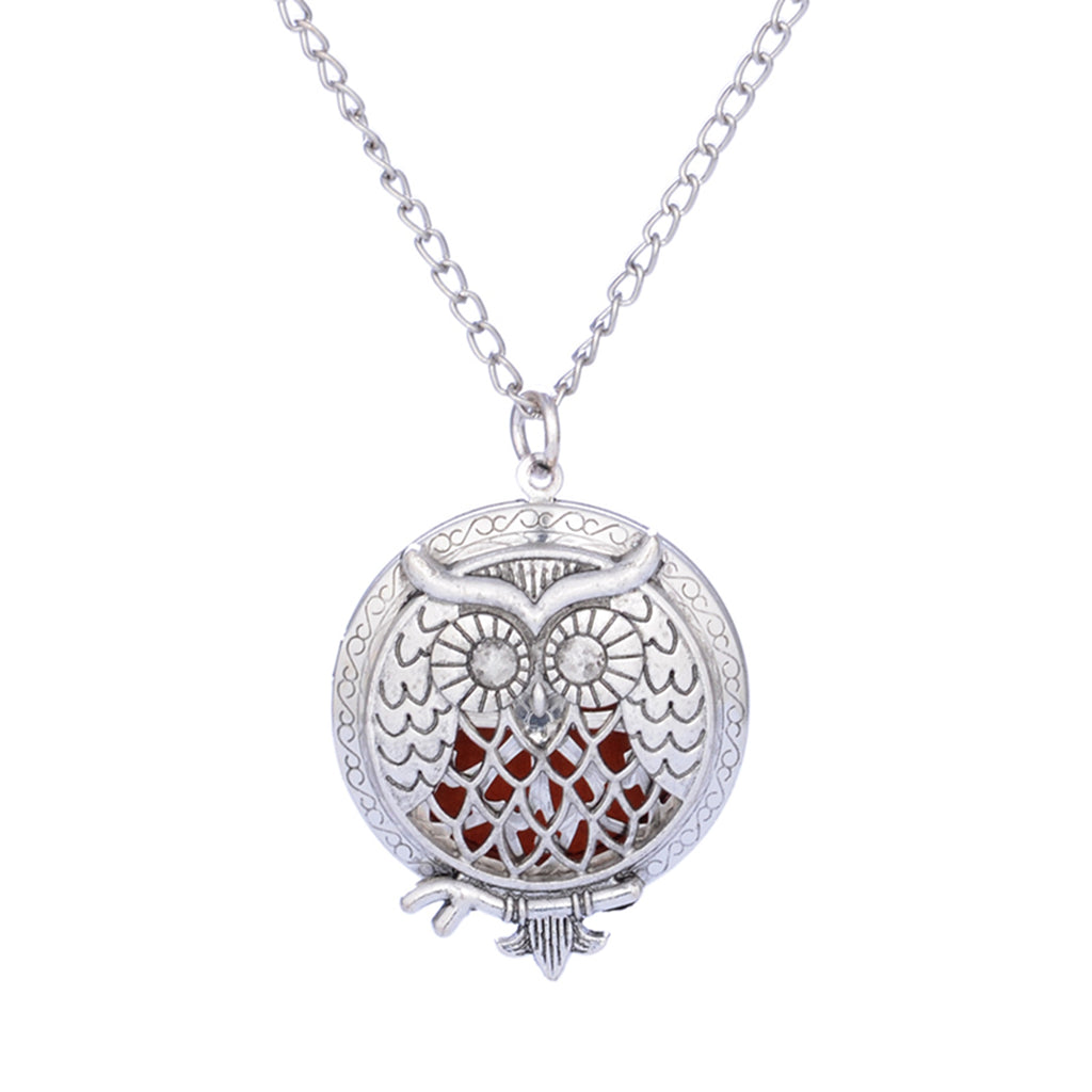 Summer Aroma Diffuser Necklace Open Vintage Silver Lockets Pendant Perfume Essential Oil Aromatherapy Locket Necklace With Pads