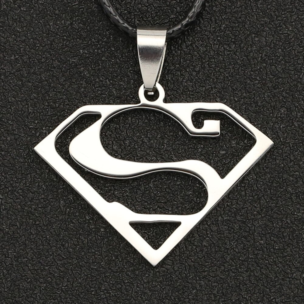 Superhero Necklace America Hero Bat Clark Kent Silver Color S Letter Pendant Stainless Steel Justice Jewelry Cosplay