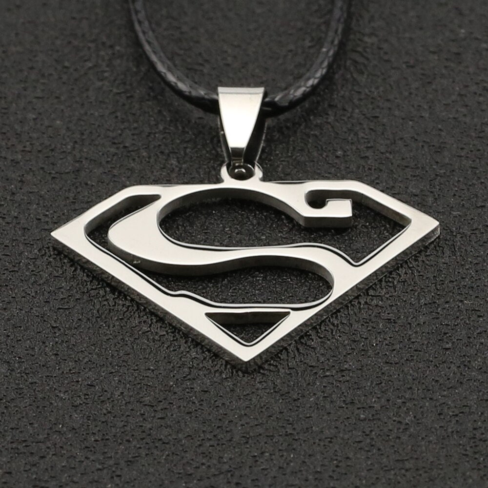 Superhero Necklace America Hero Bat Clark Kent Silver Color S Letter Pendant Stainless Steel Justice Jewelry Cosplay