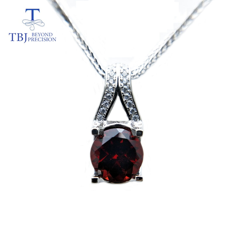 TBJ,  Natural Mozambique Red garnet round 8.0mm gemstone pendant in 925 sterling silver jewelry with chains and gift box
