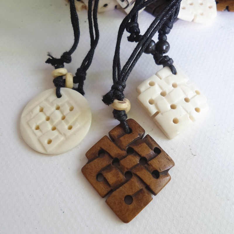 TNL538 Tibetan Yak Bone Hand Carved Endless Knots Amulets for Man With Adjustable Chain