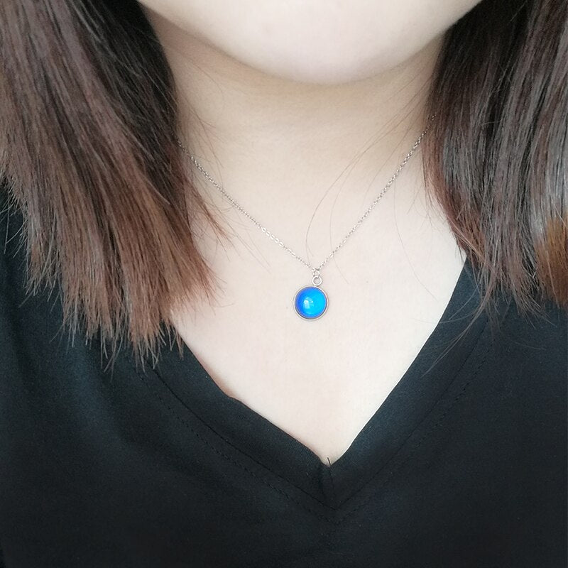 Thermochromic mood Tracker Stainless Steel Necklace Temperature Discoloration Glass Cabochon Necklace Jewelry