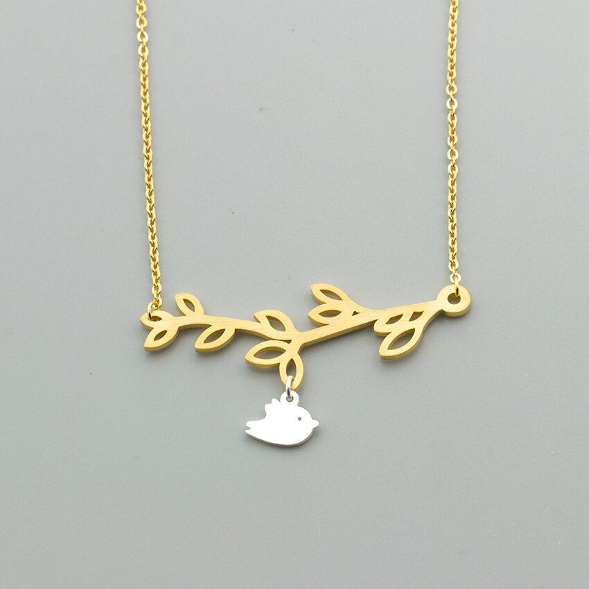Tiny Cute Bird Necklace Women Nature Jewelry Sparrow Hanging Under Branch Leaf Necklace Stainless Steel Bijoux Femme