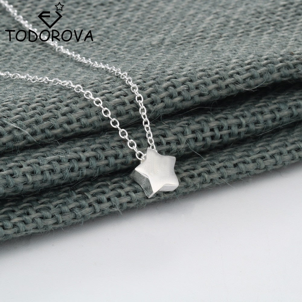 Hot Sale Simple Silver Star Pendant Necklace Clavicle Chains Statement Necklaces for Women Lady Prevent Allergy Jewelry