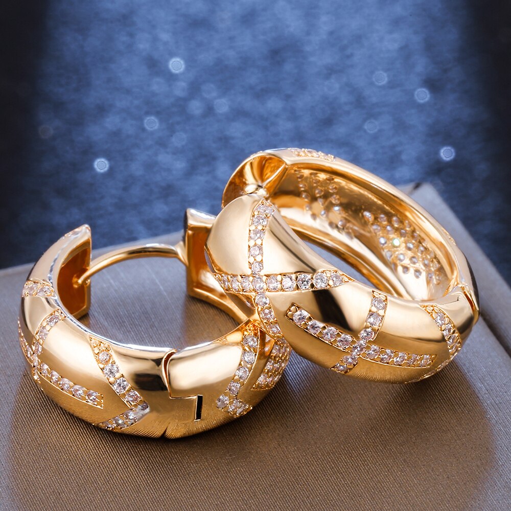 CZ Hoop Earrings for Woman Dazzling Micro Paved Rainbow Rhinestone Female Earring Accessory Quality Jewelry