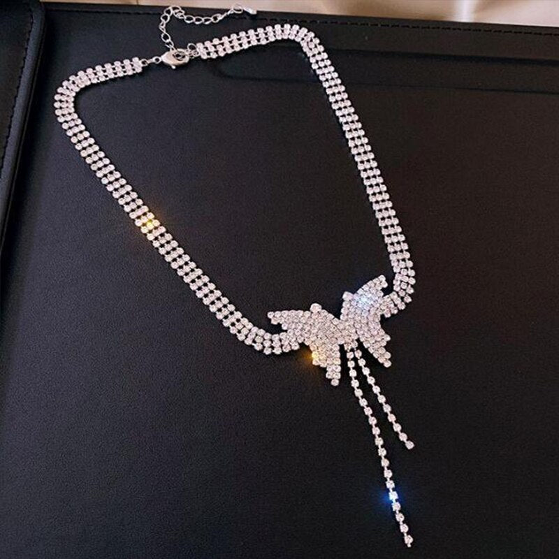 Top women Full Rhinestone Butterfly Necklace Silver Color Wild Tassel Clavicle Chain Necklace for Women Pendant Gift