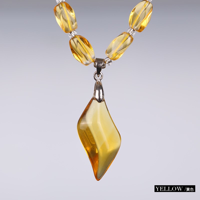 Transparent Crystal Necklace Chinese Crystal Pendant Necklace For Women Fashion Crystal Chains Popular Jewelry For Necklace