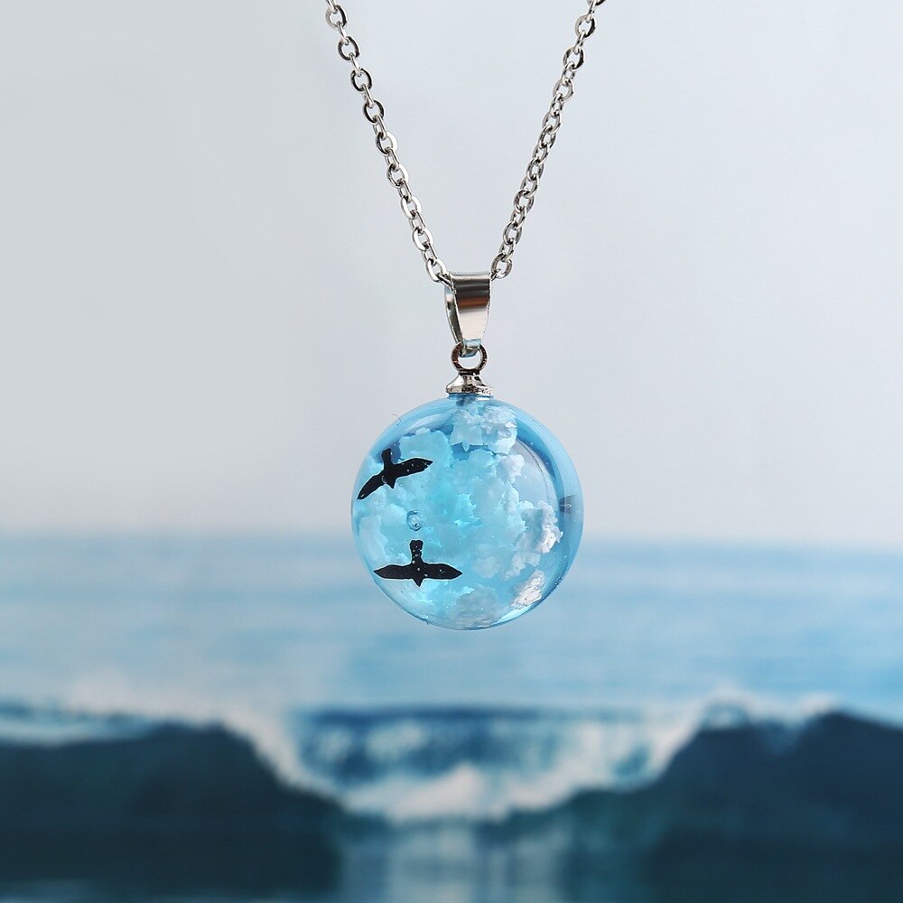 Transparent Resin Rould Ball Moon Necklace For Women Blue Sky White Cloud Eagle Pendant Necklace Jewelry Gifts