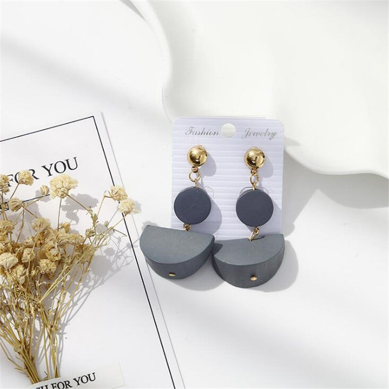 Trendy 5 Colors Ethnic Bead Long Drop Earrings For Women Vintage Wood Circle Earring for Women Statement Jewelry Gifts