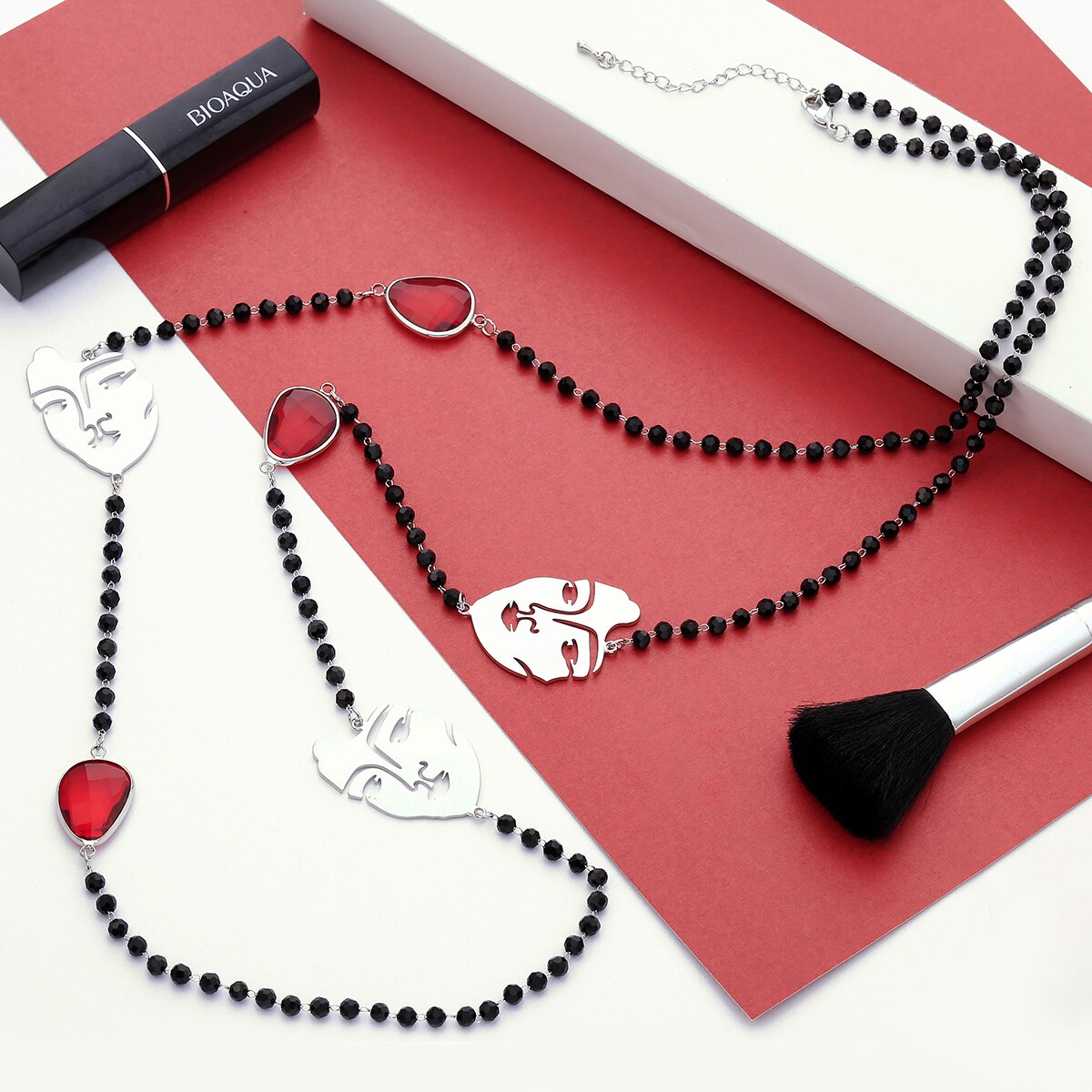 Trendy Lady Face Crystal Beads Long Necklace For Women Custom Colourful Glass Charm Pendants Statement Necklaces Jewelry 2022