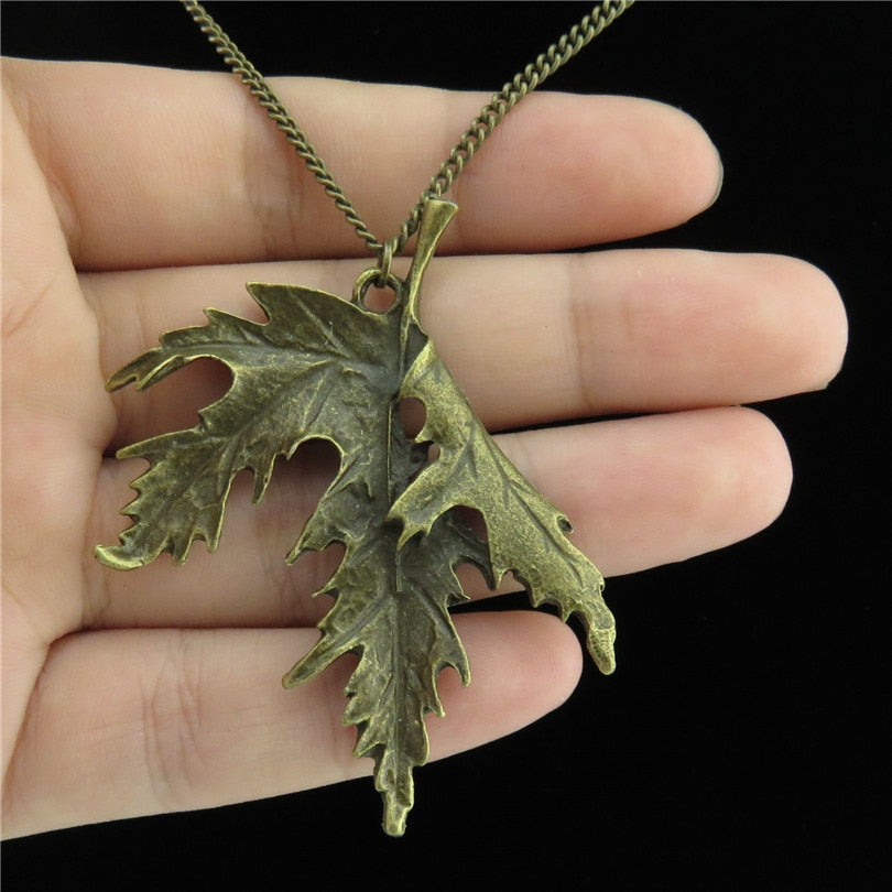 Trendy Plant Folding Maple Leaf Charms Necklaces Hemp Leaf Pendant Long Chain Women Collar Men Gift Jewelry Accessories