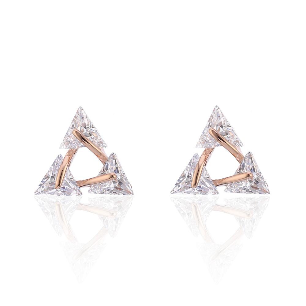 Trendy Simple Triangle Woman Earrings Rose Gold Silver Color Geometric Anti-Allergy Shiny CZ Zircon Stud Earring Women Jewelry
