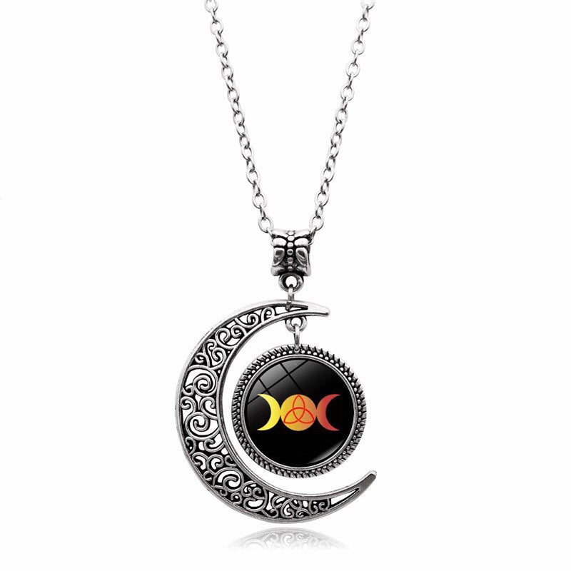 Triple Moon Goddess Necklace Wicca Pentagram Moon Pendant Long Chain Necklace Magic Amulet Protection Jewelry Custom Photo Gift