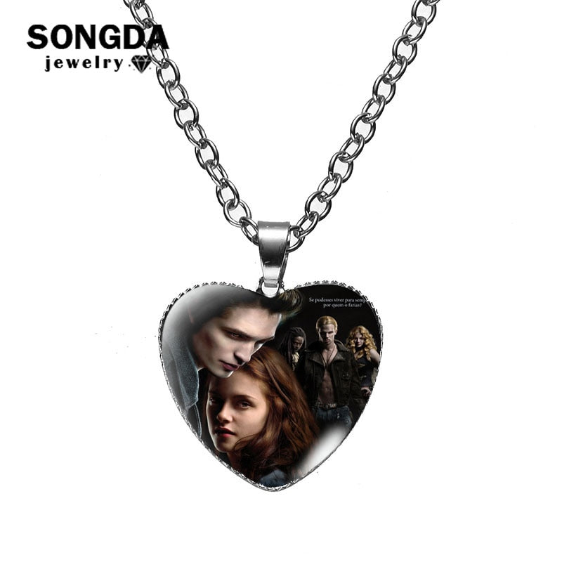 Twilight Movie Necklace Vampire Bella Edward Jacob Renesmee Figure Character Glass Gem Heart Pendant Long Chain Necklace Jewelry