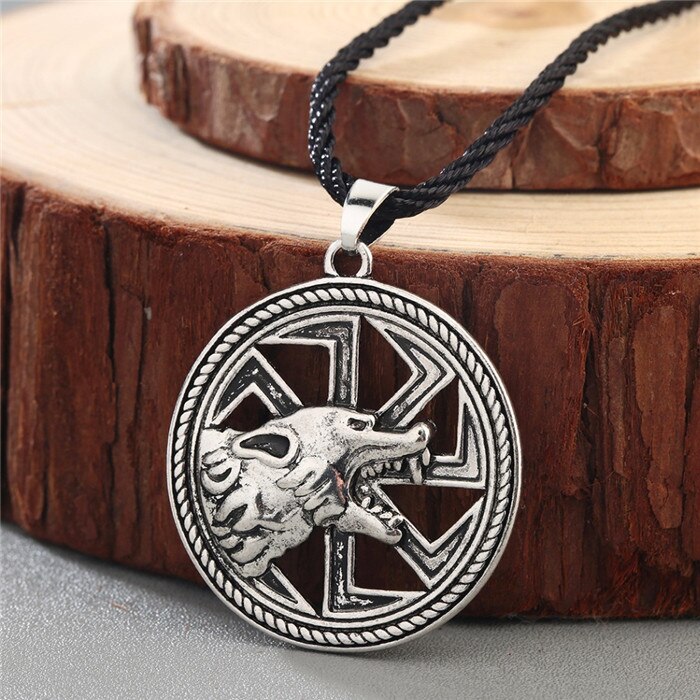 Valknut Viking Slavic Talisman Women's Necklace Knot Celtic Dragon Pendant Necklace Talisman Charm Vintage Men Jewelry